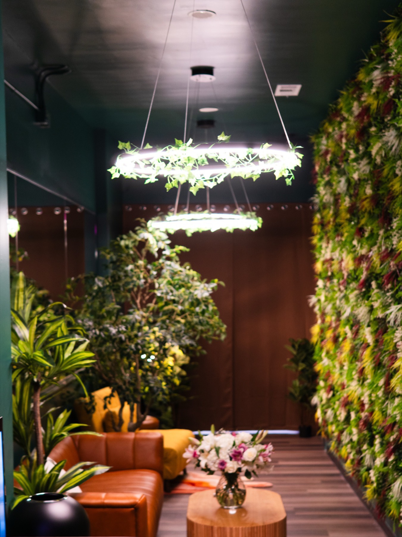 The lounge at Society 3 in Woodland Hills